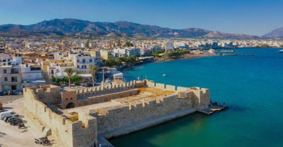 Maciliavilla. * Ierapetra (Crete)
